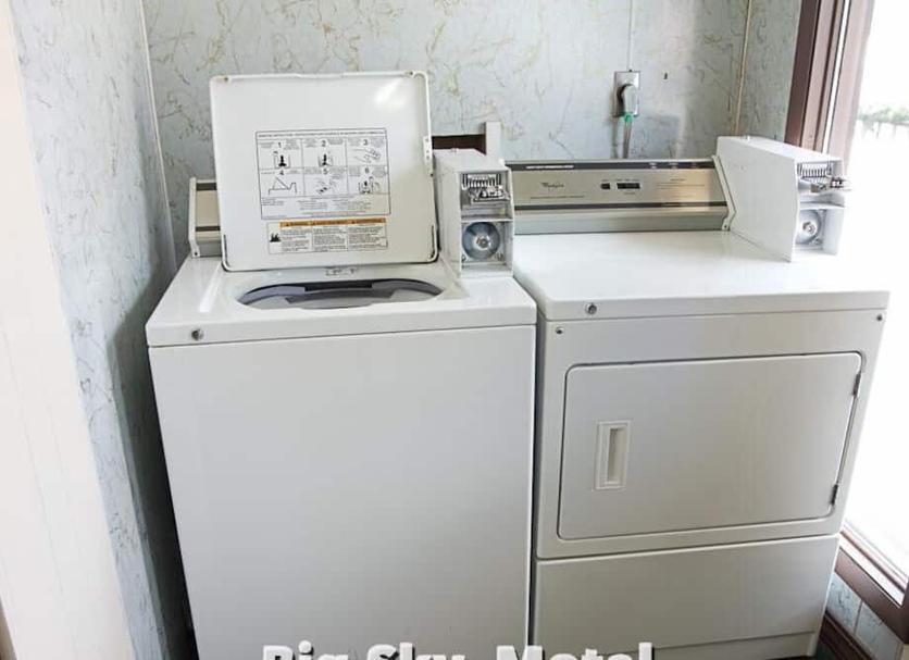 Laundry facility Photo