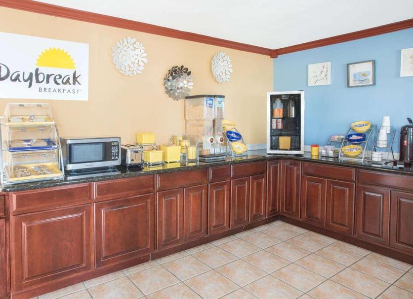 Buffet Photo