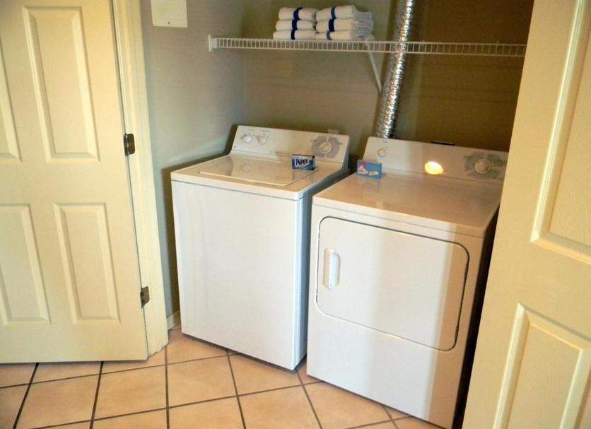 Laundry facility Photo