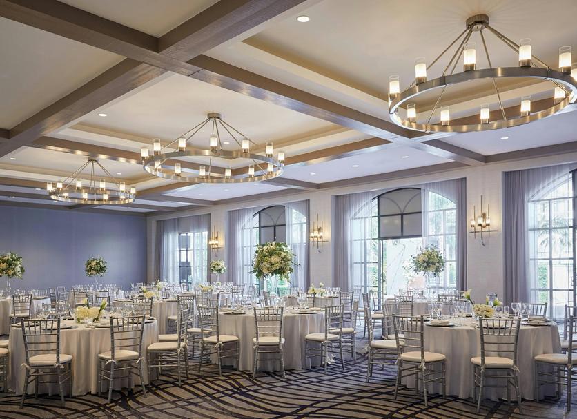 Banquet hall Photo