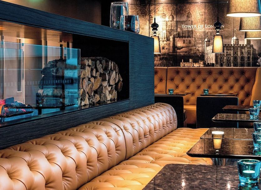 Bar Photo