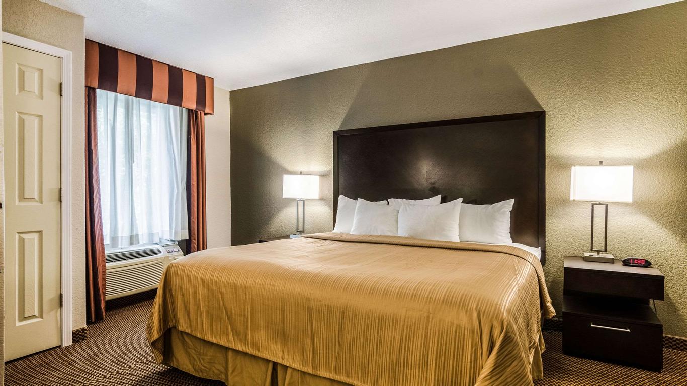 Quality Inn & Suites