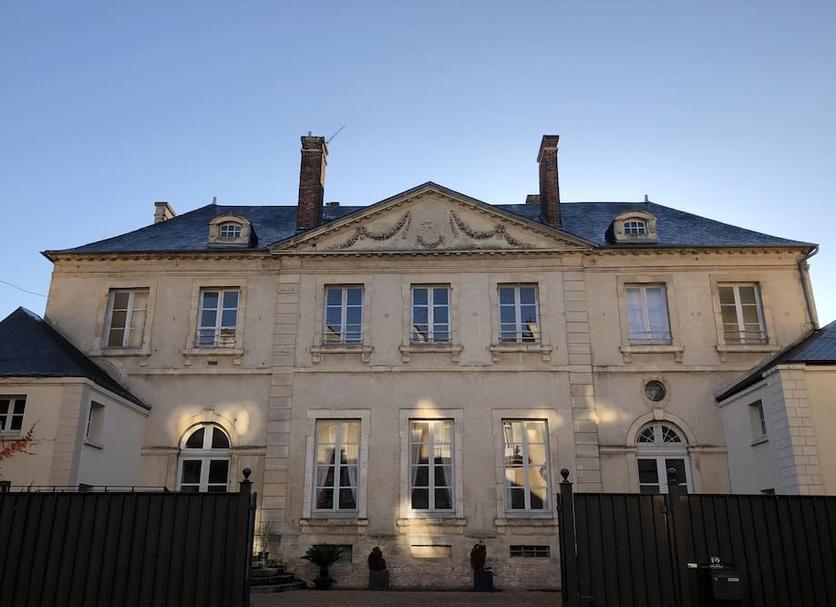 Building Photo