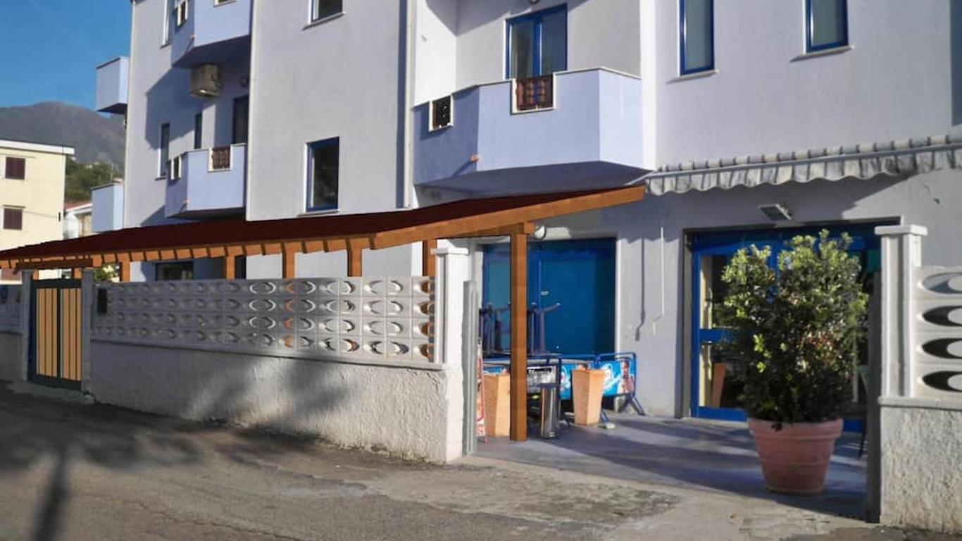 Beach Hotel