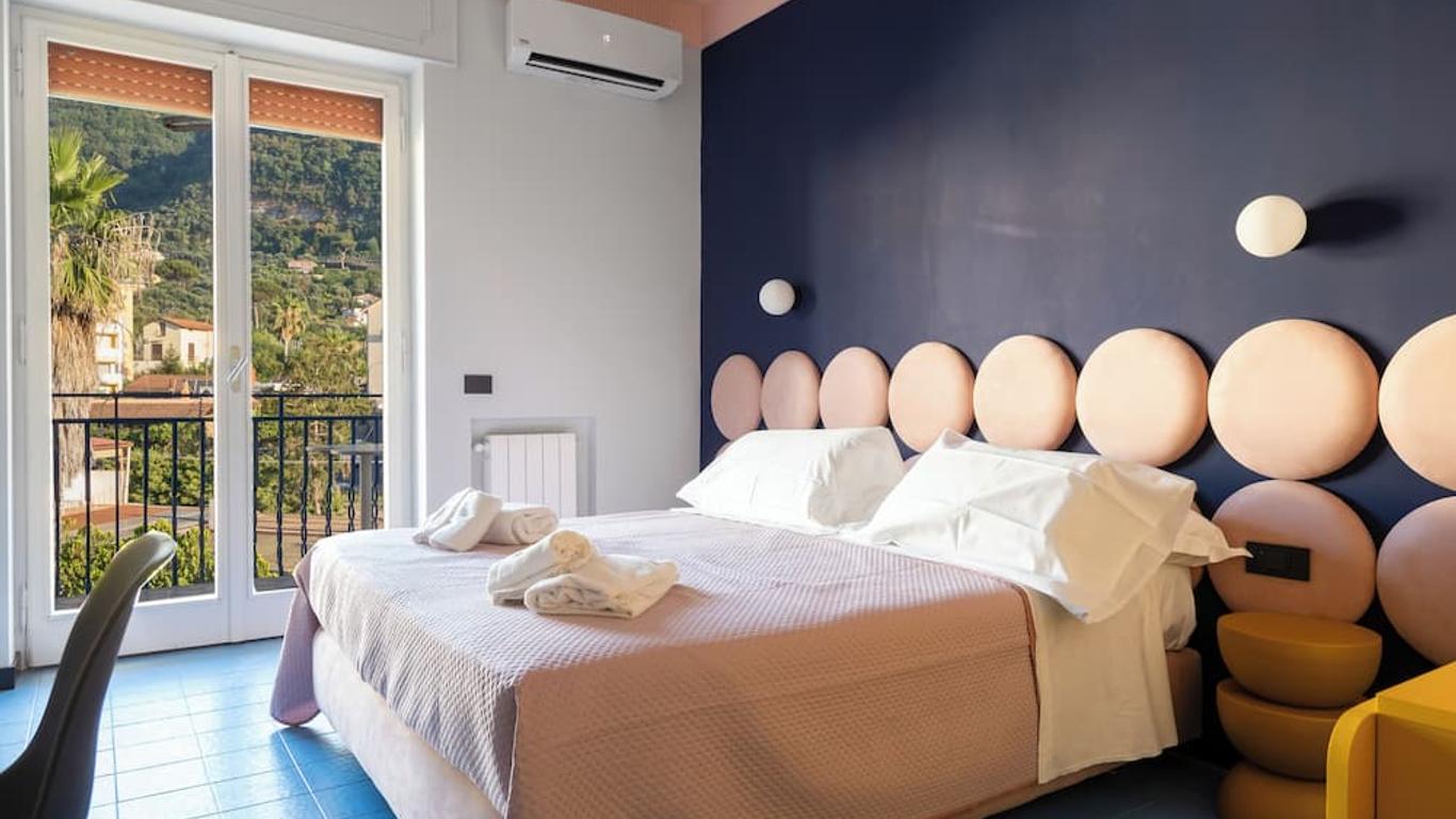 Relais Mirage - De Vivo Realty Sorrento