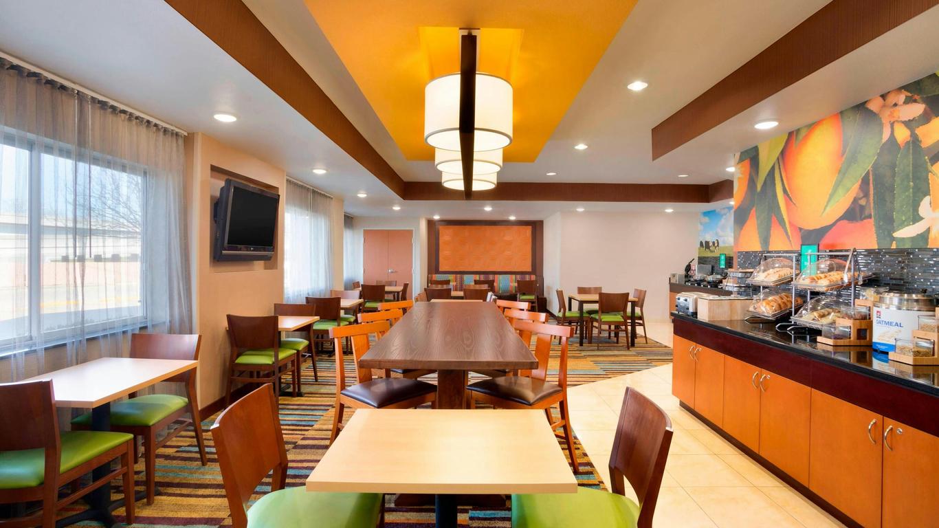 Fairfield Inn & Suites Fort Worth University Drive