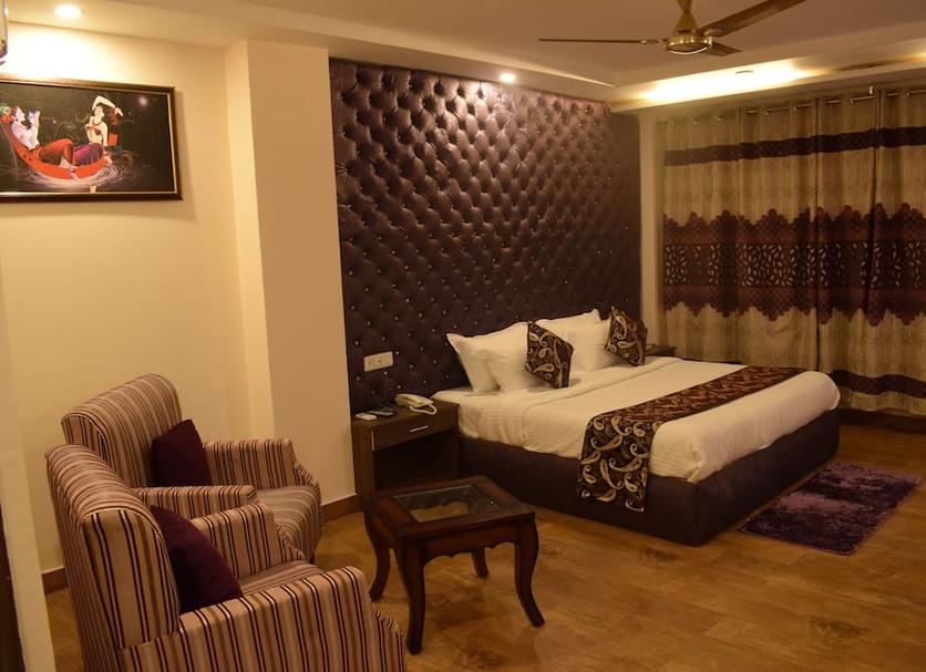 Bedroom Photo
