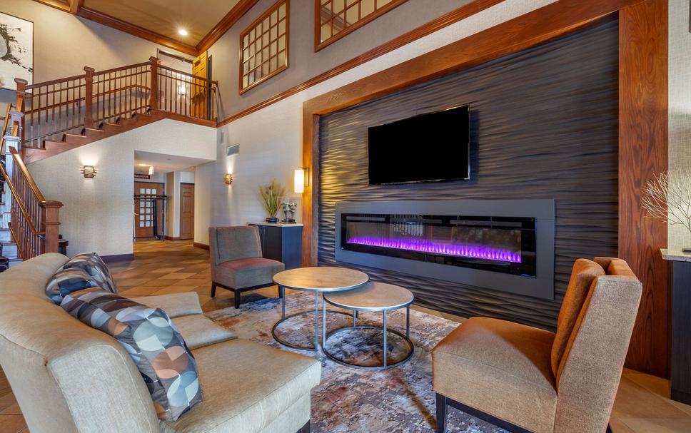 Best Western Premier Bridgewood Resort Hotel from 107. Neenah Hotel Deals & Reviews KAYAK