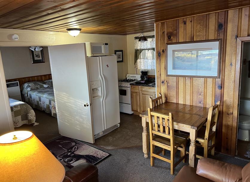 Dining room Photo
