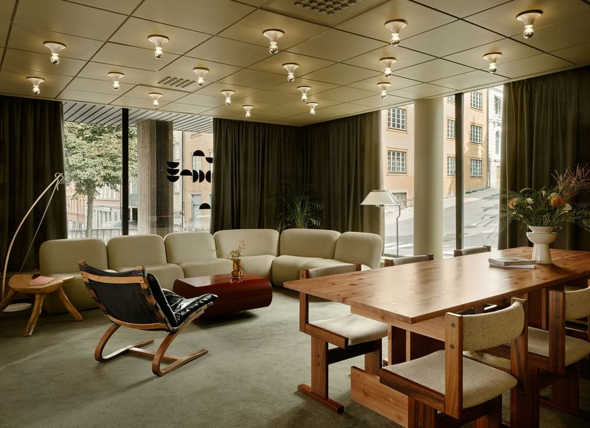 Lounge Photo