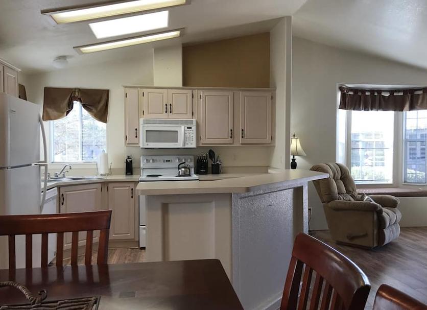 Kitchen Photo