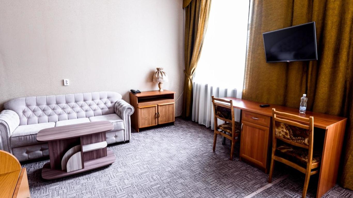 Hotel Tsentralnaya