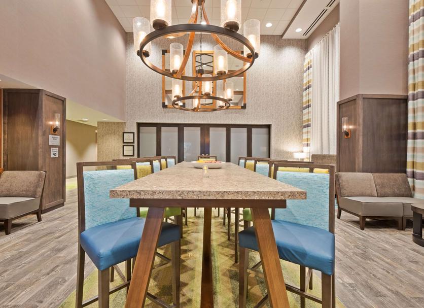 Dining room Photo