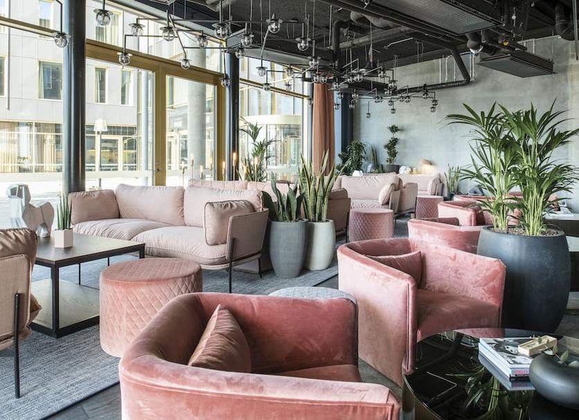 Lounge Photo