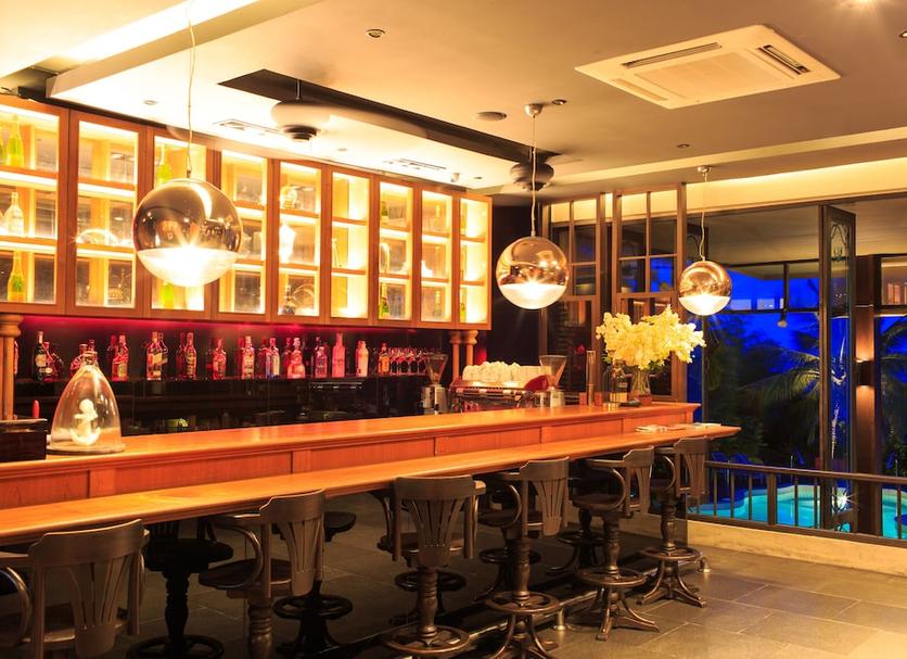 Bar Photo