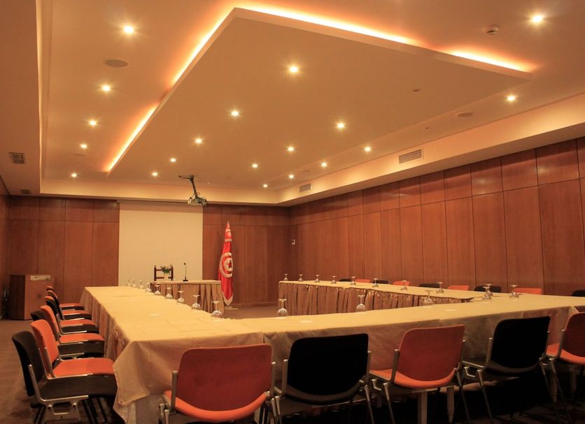 Hotel Continental Kairouan meeting room with U-shaped conference tables and chairs