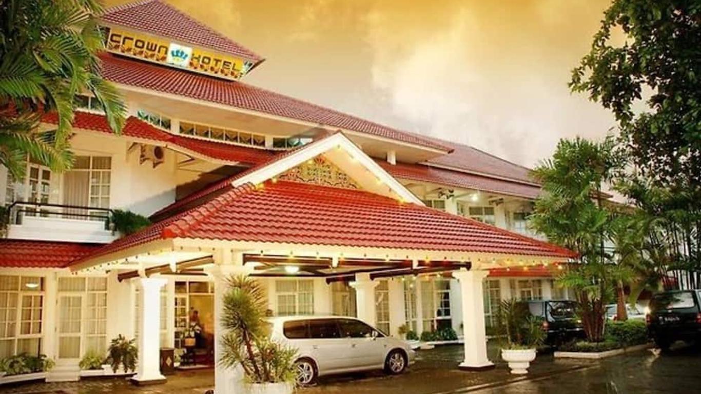 Crown Hotel Tasikmalaya