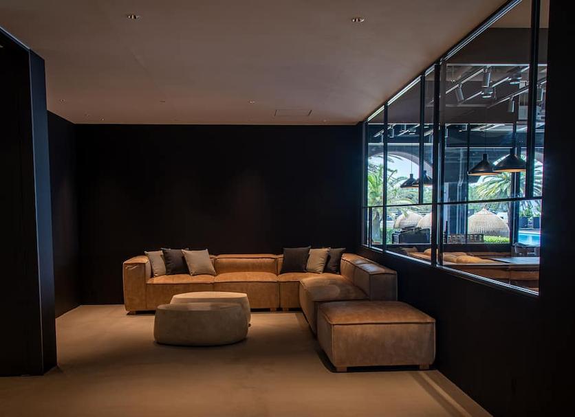 Lounge Photo