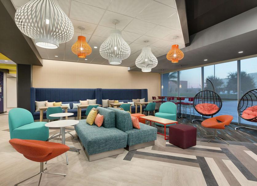 Lounge Photo
