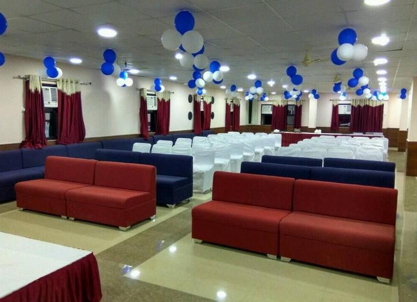 Banquet hall Photo