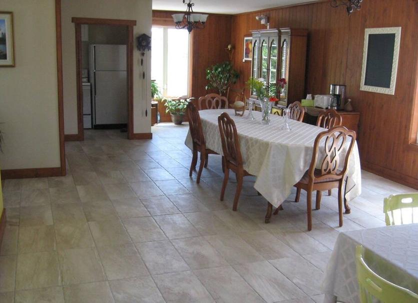Dining room Photo