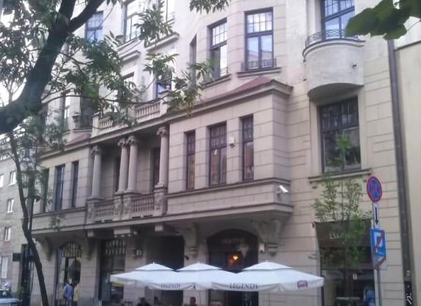Building Photo