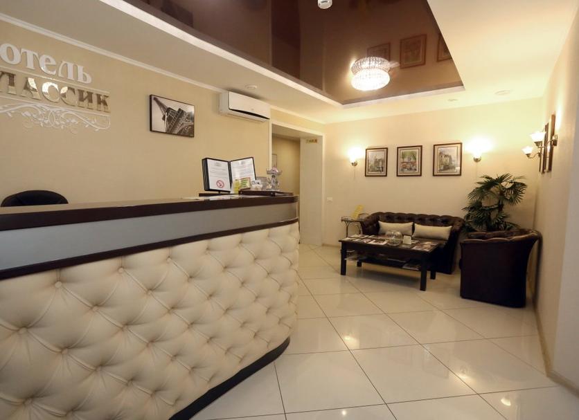Front desk Photo