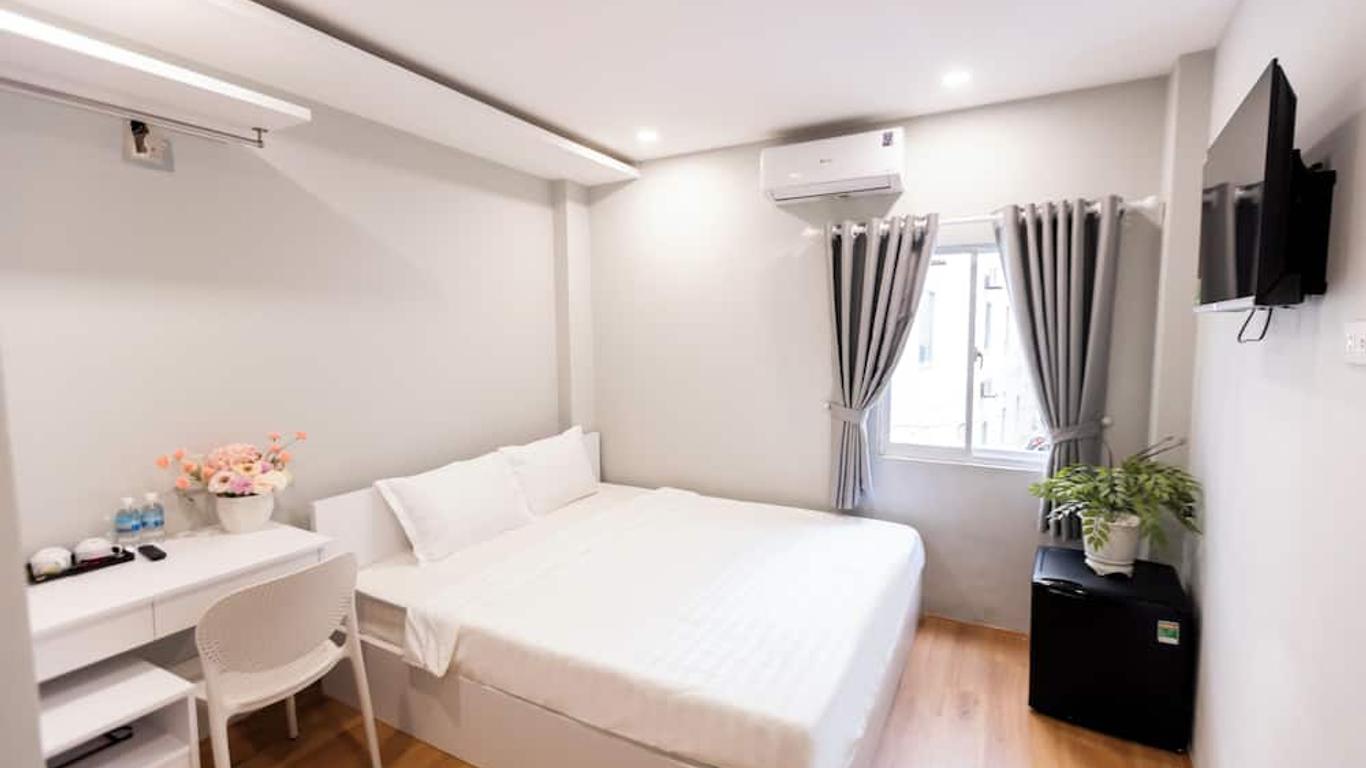 Cosmos Hotel Nha Trang
