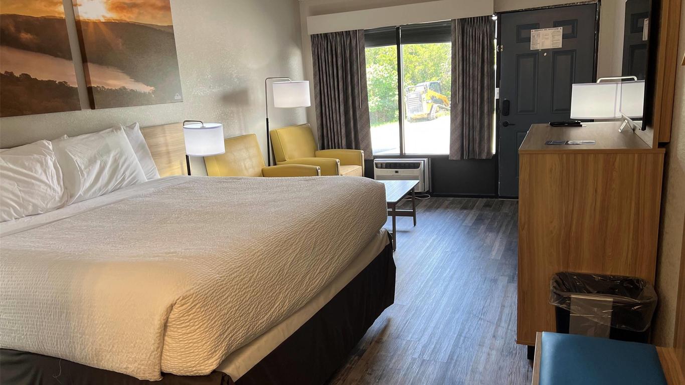 Days Inn by Wyndham Branson Ozarks