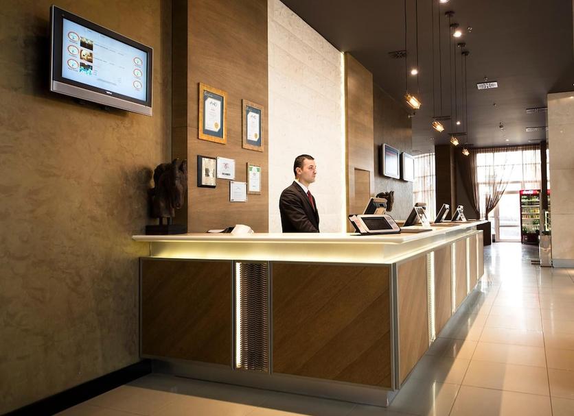 Front desk Photo