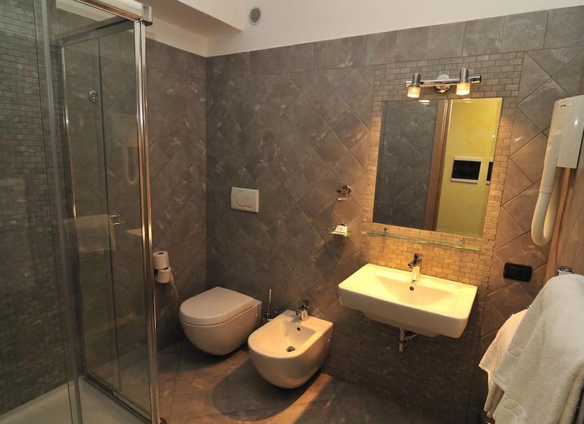 Bathroom Photo