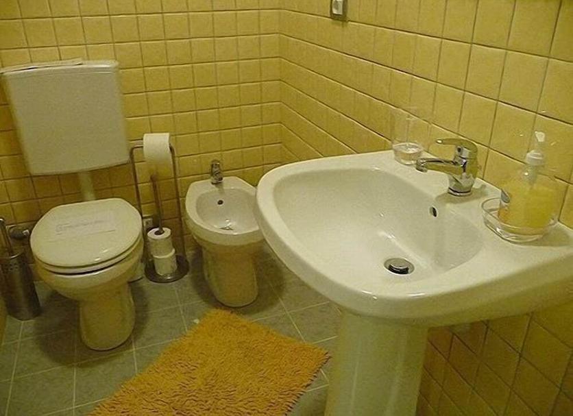 Bathroom Photo