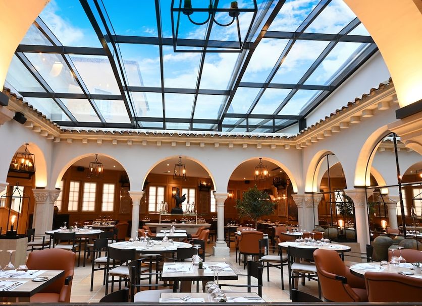 Restaurant Photo