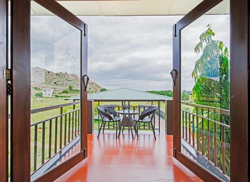Balcony Photo