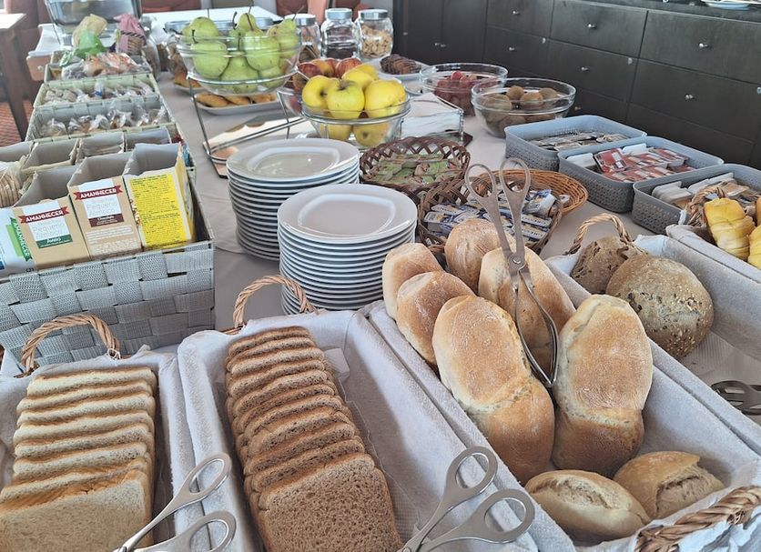 Buffet Photo