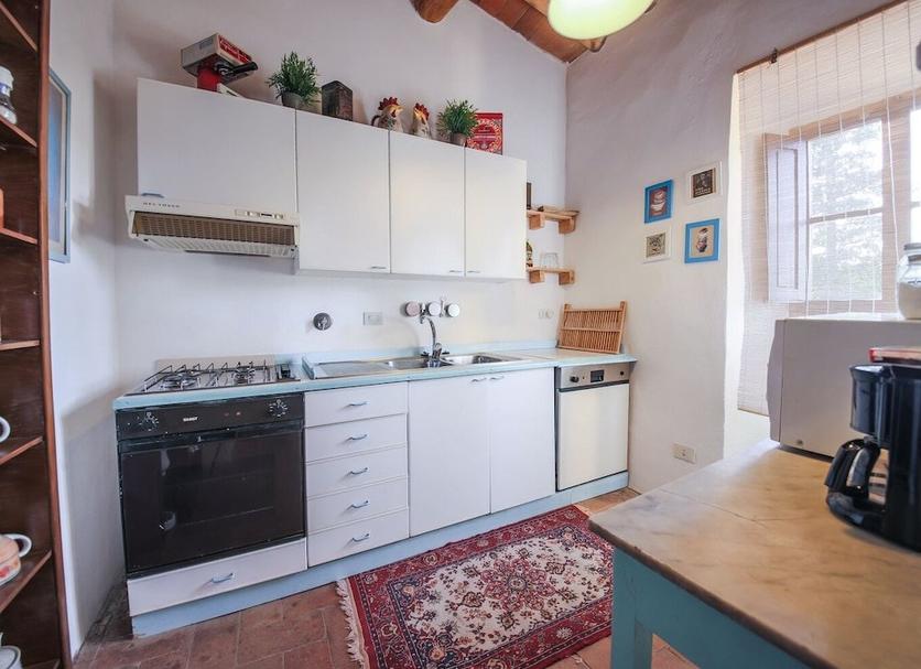 Kitchen Photo