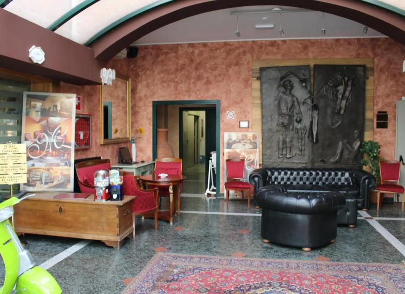 Lobby Photo