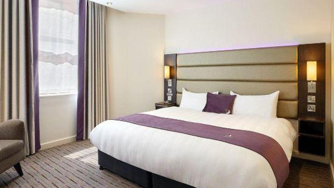 Premier Inn Birmingham City Centre Broad Street