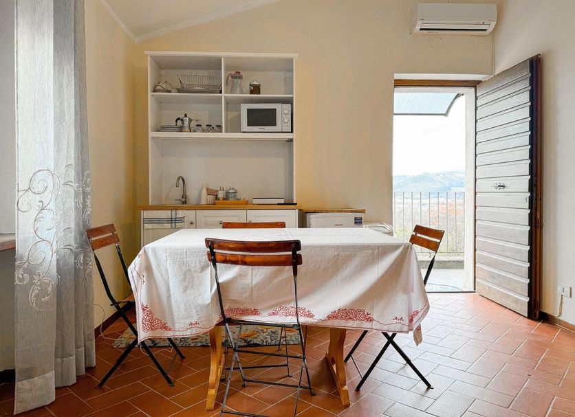 Dining room Photo