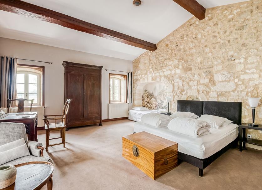 Bedroom Photo
