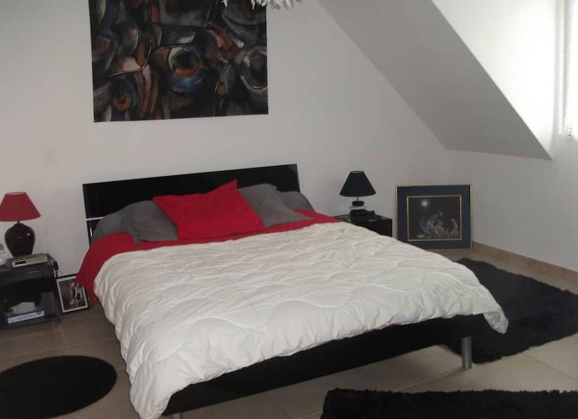 Bedroom Photo