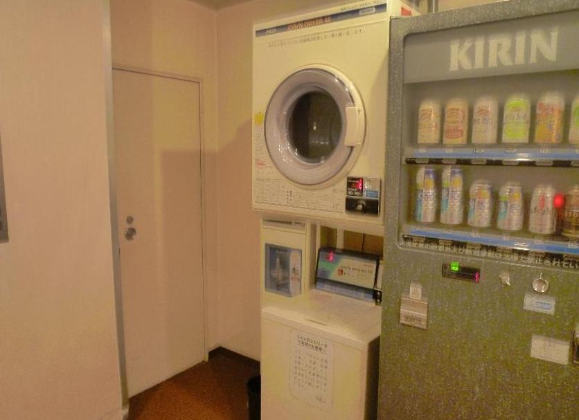 Laundry facility Photo