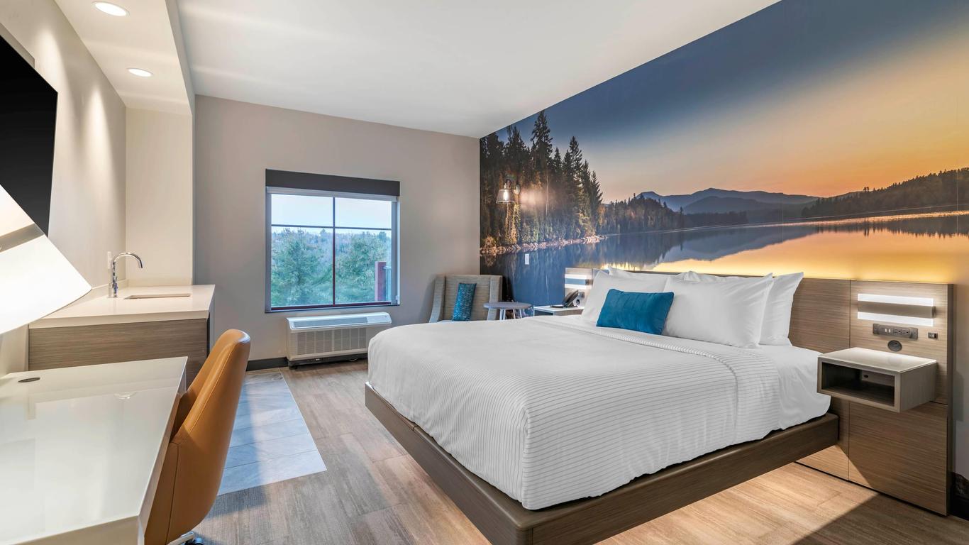 Cambria Hotel Lake Placid - Lakeside Resort