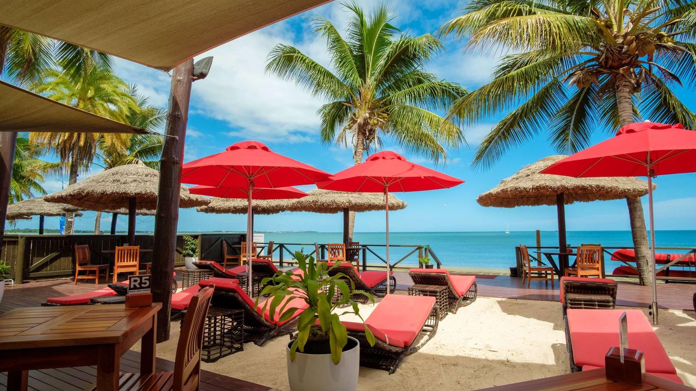Ramada Suites by Wyndham Wailoaloa Beach Fiji