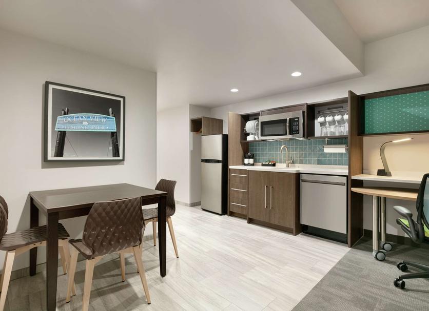 Kitchen Photo