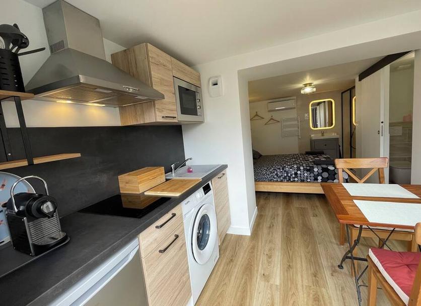 Kitchen Photo