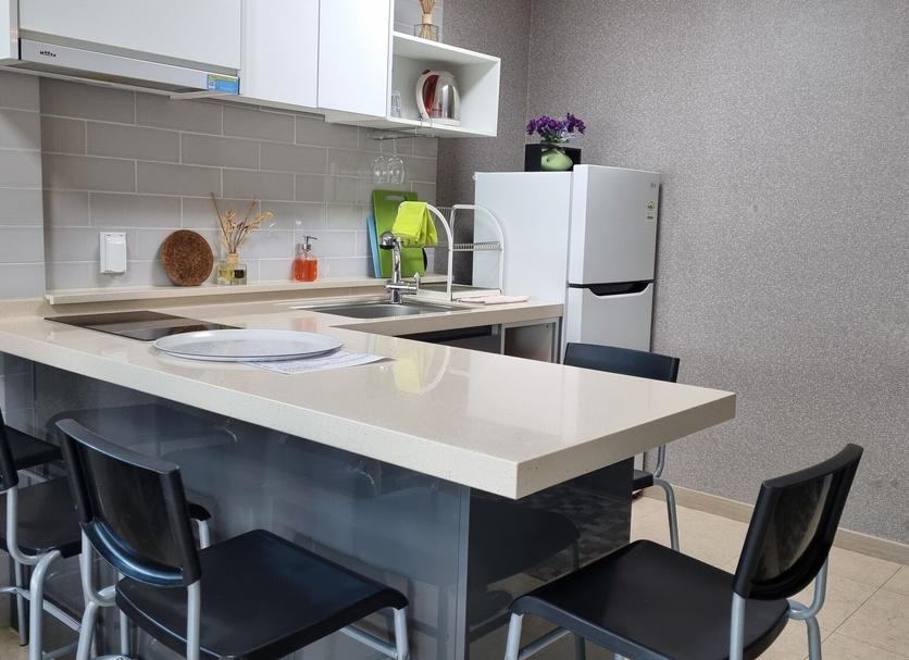 Kitchen Photo
