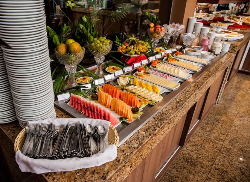 Buffet Photo