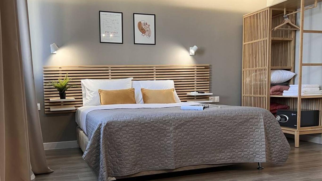 Luxor Premium Suites