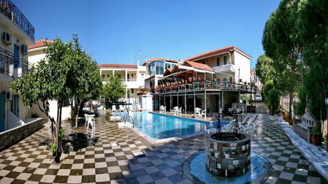 Theofilos Classic Hotel